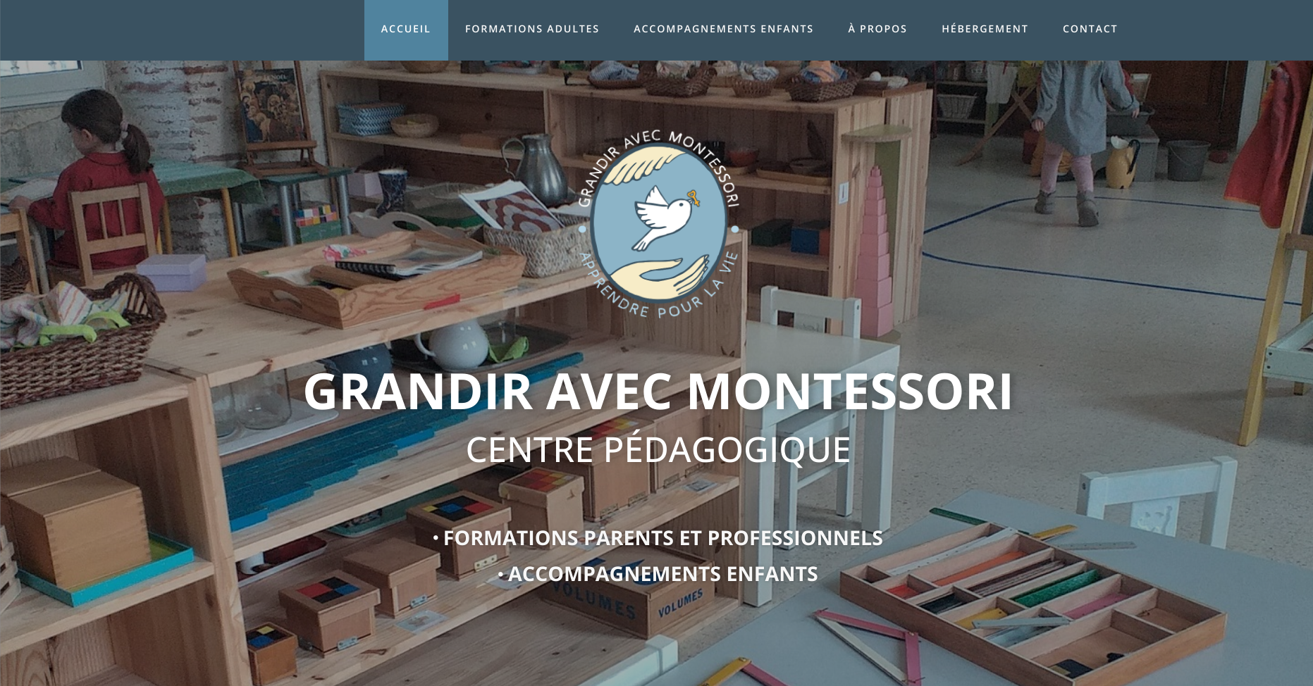 Grandir avec Montessori